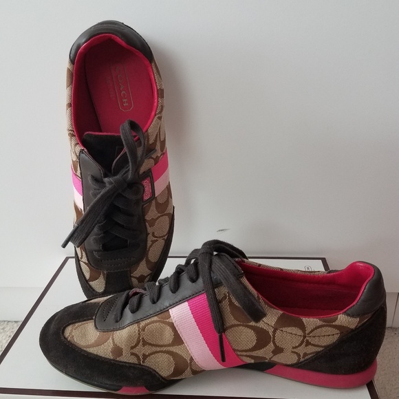 Sneakers - Picture 2 of 3